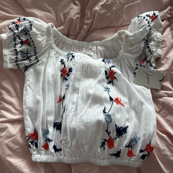 Size small kids top dressy top with flowers on sleeves and flowers on front - Picture 2 of 5